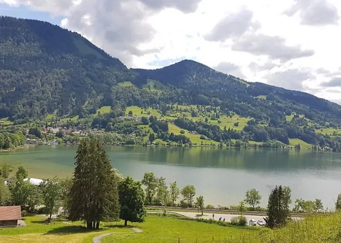 - Lebendig Und Voller Geschichte